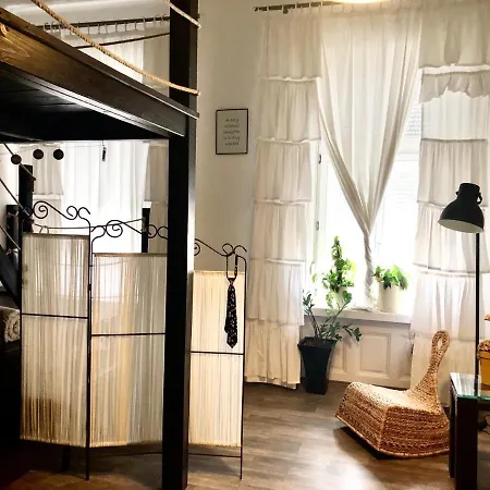 Elegant Apartman *